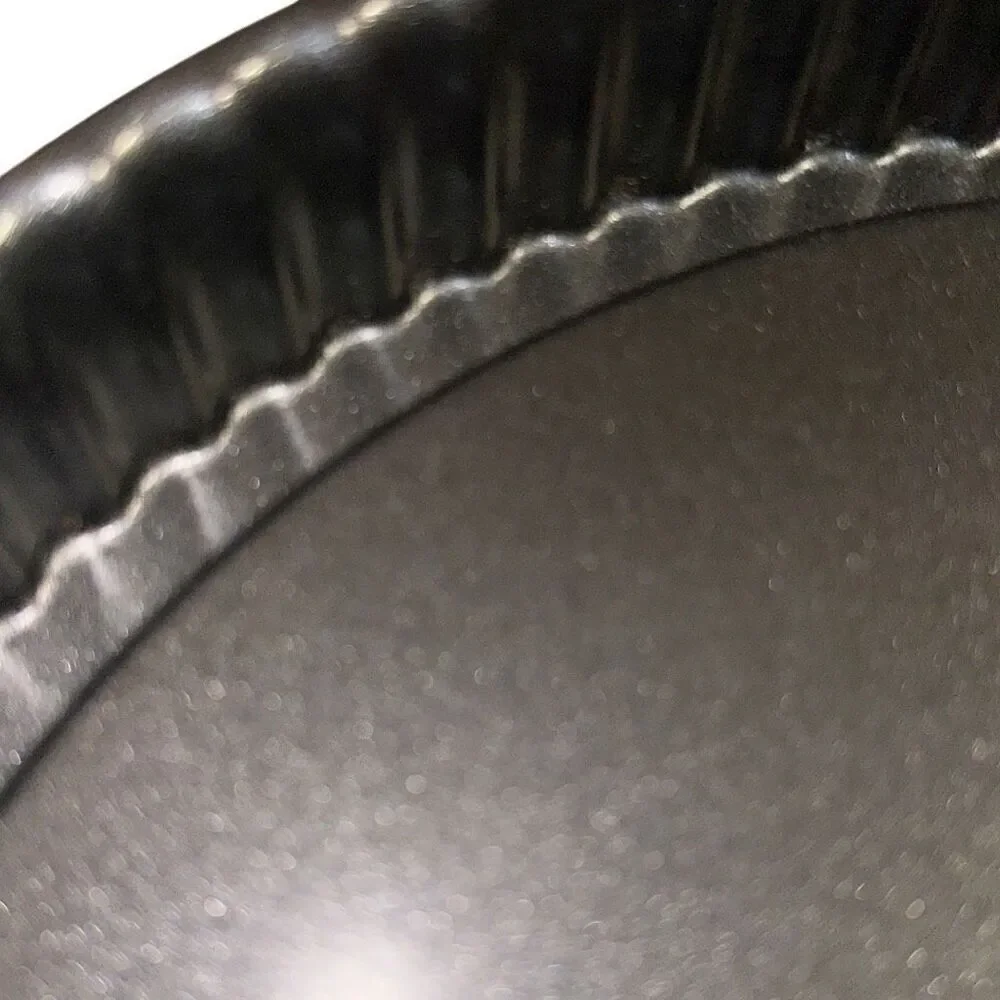 Pampered Chef non-stick Fluted Sides Torte, Tart Pans 10